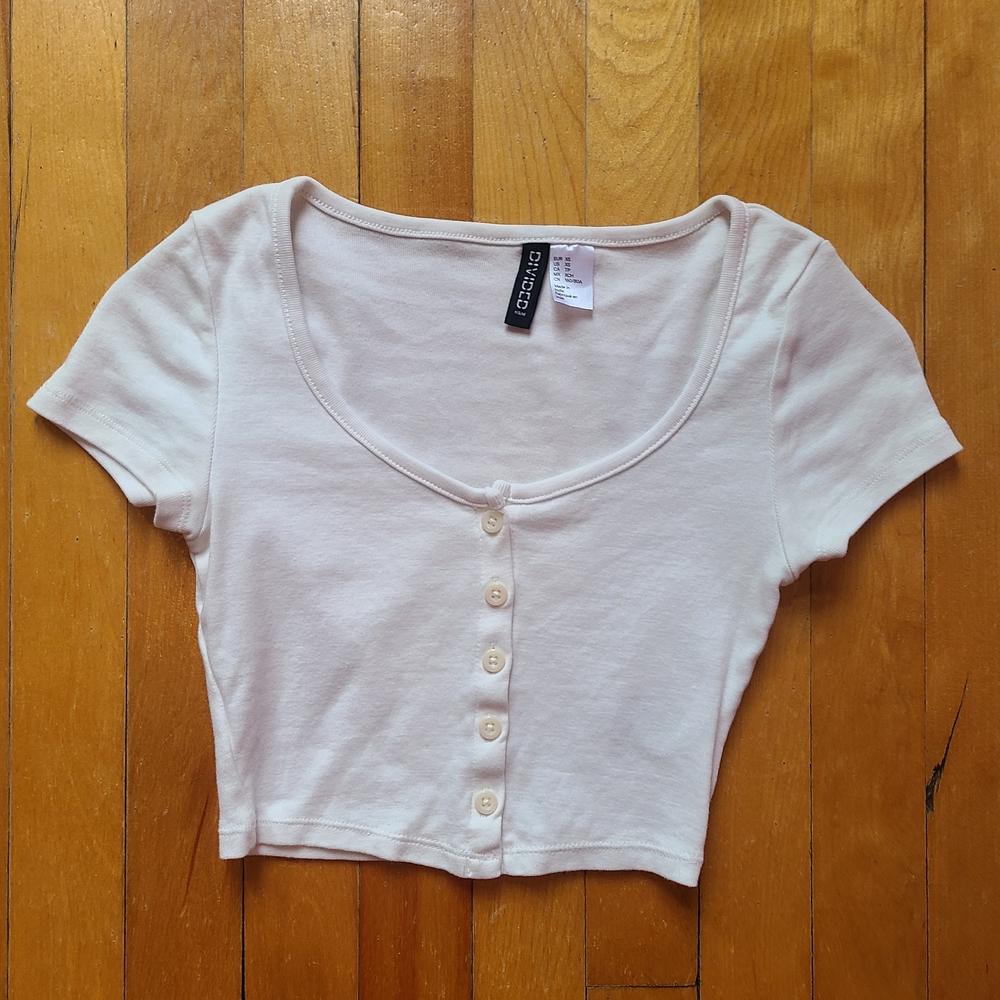 H&M White Button-Up Crop Top